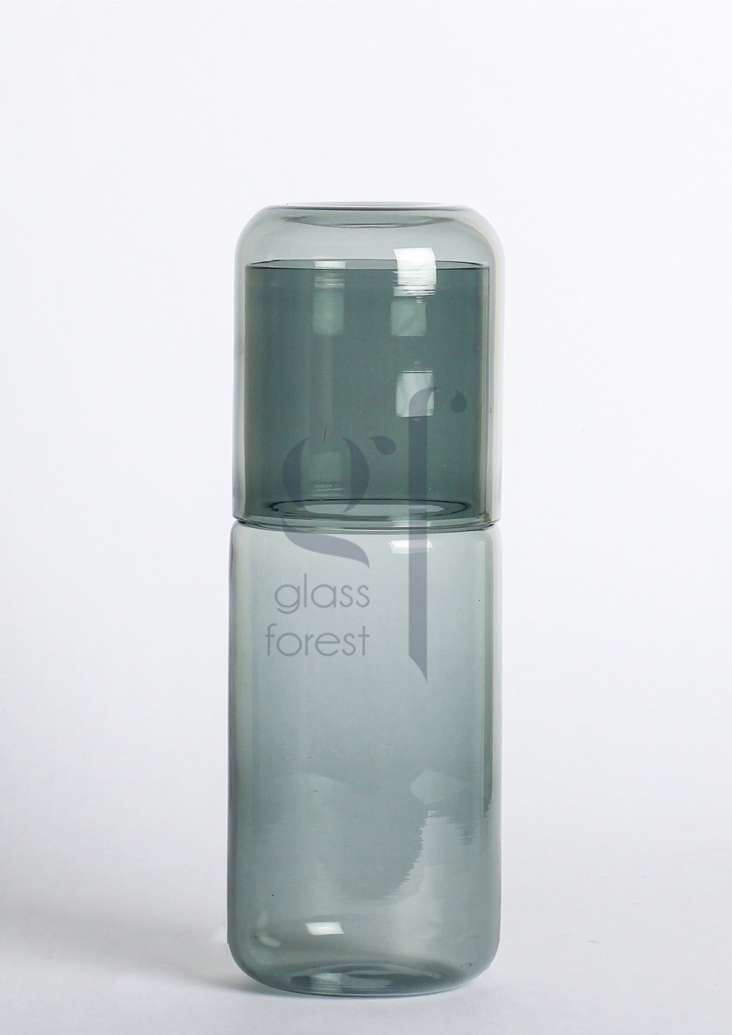 Juliette Carafe - Grey