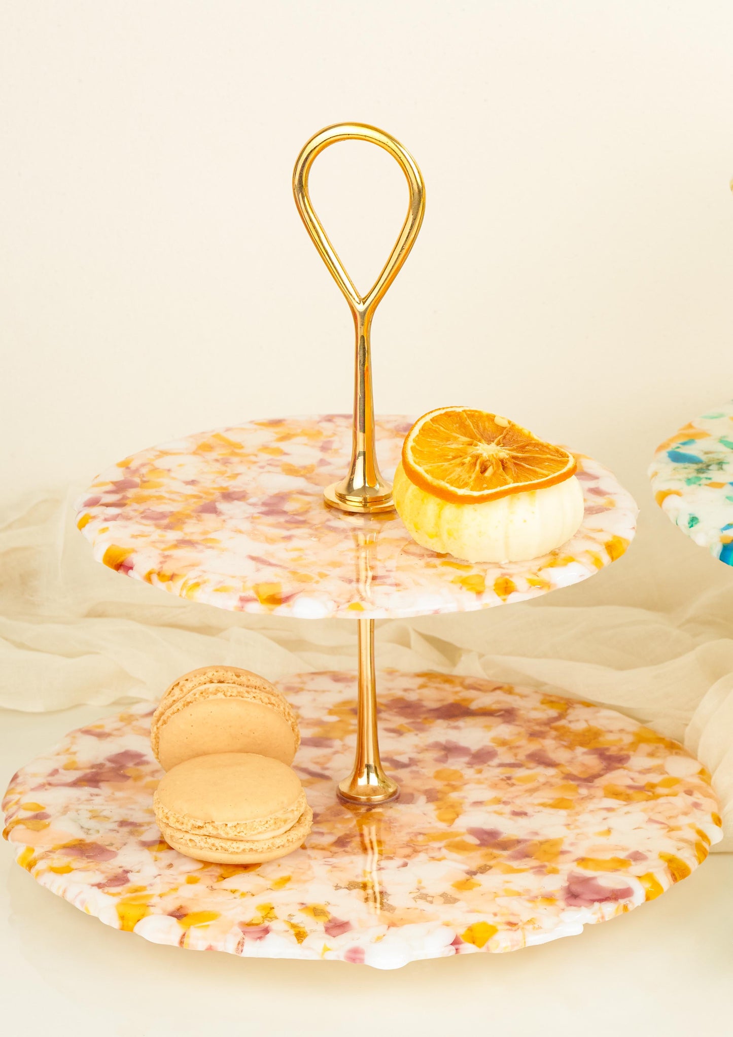 Wonderland - 2 Tier Serving Stand