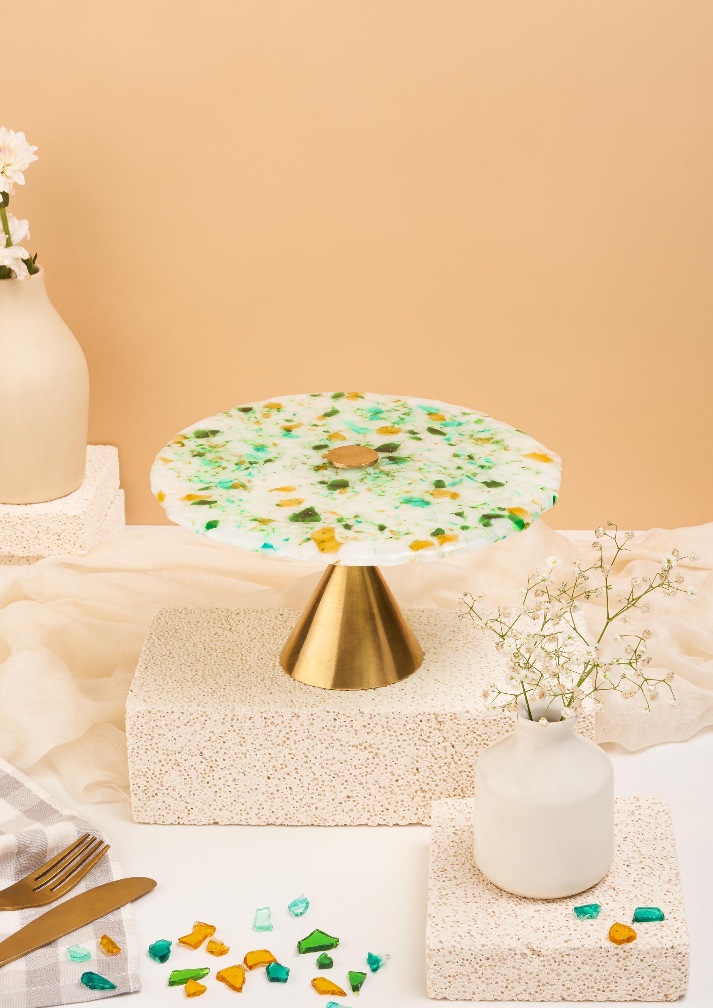 Metal Cake Stand Swing - Gold | Suspended Wedding Cake Display– CV Linens